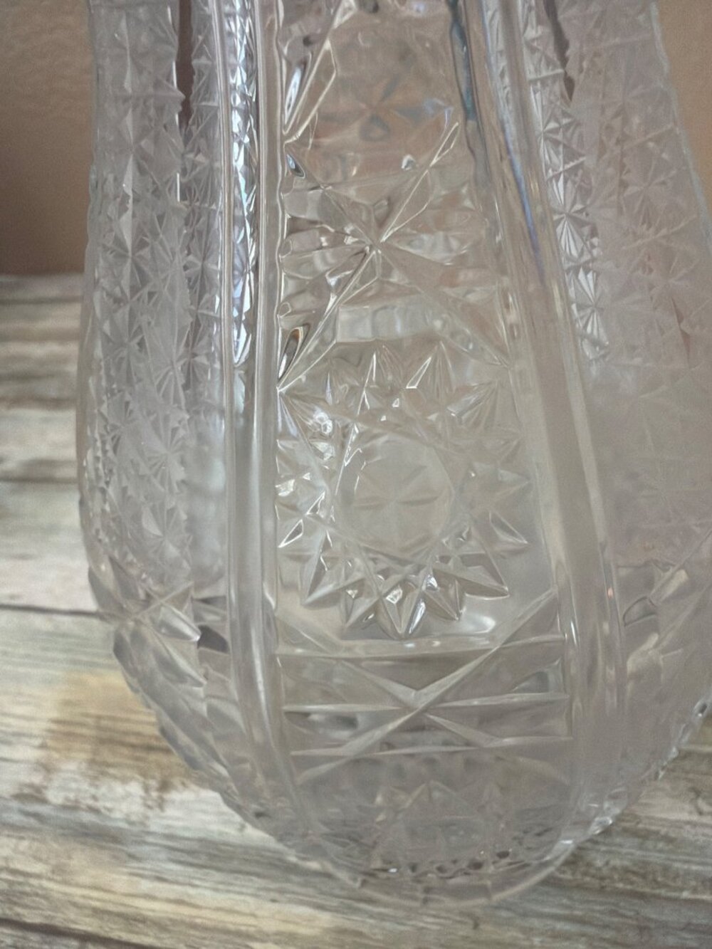 Vintage Julia Made in Poland Hand Cut Lead Crystal Vase 24% PbO 8" - Picture 3 of 8